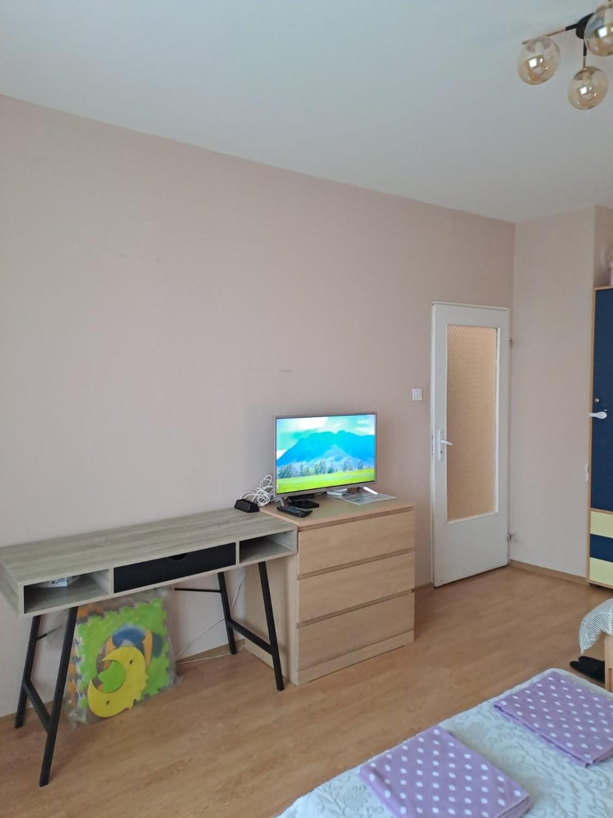 Levskig Studio 10 Min From Sofia Airport And City Centre Exterior foto